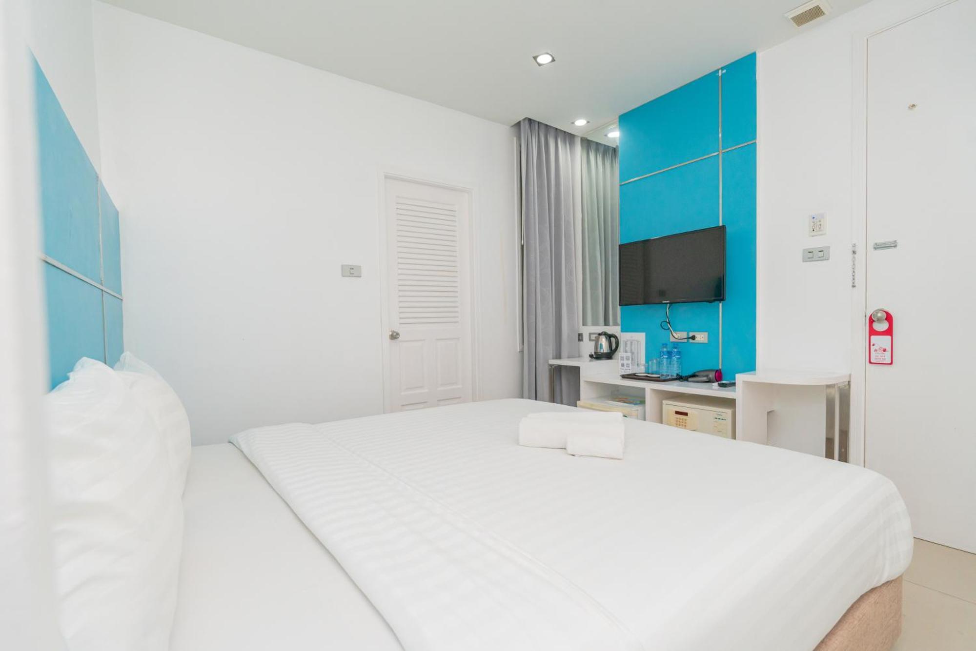Patong Diamond Hotel Buitenkant foto